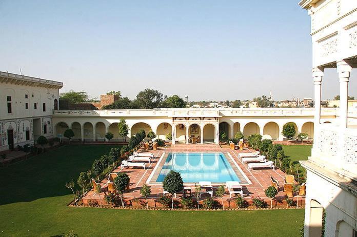 Indra Vilas Alsīsar Exterior foto